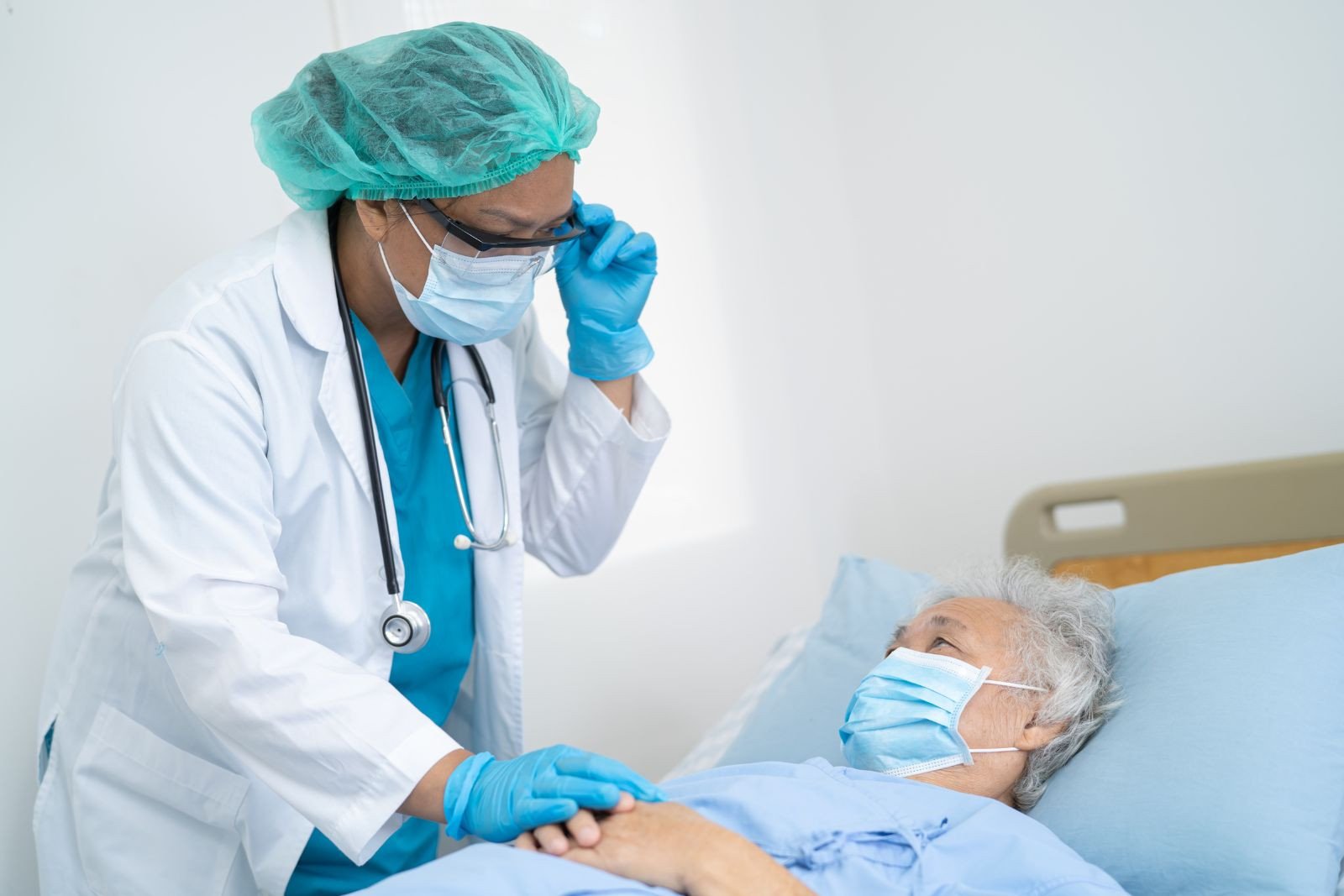 Data Privacy in HealthTech: Protecting Patients in a Connected World